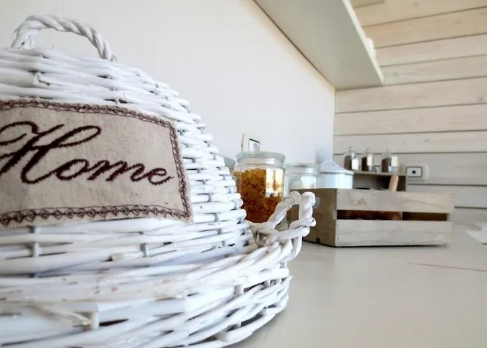 Gatto Bianco Le Terrazze Барі