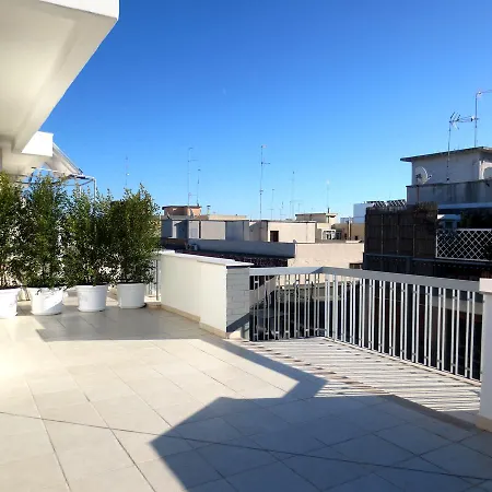 Gatto Bianco Le Terrazze 3*