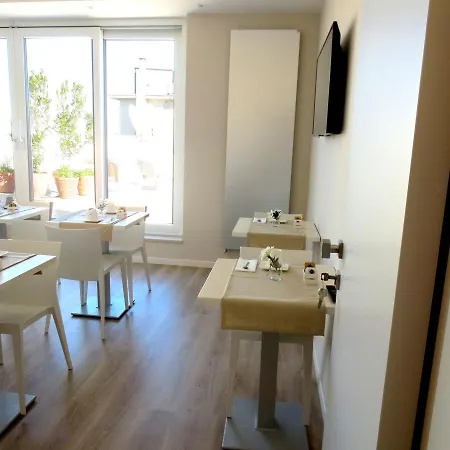 Pensiune Gatto Bianco Le Terrazze 3*